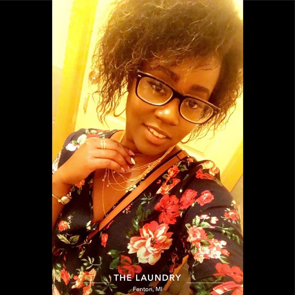 Romper - Picture 2 of 2